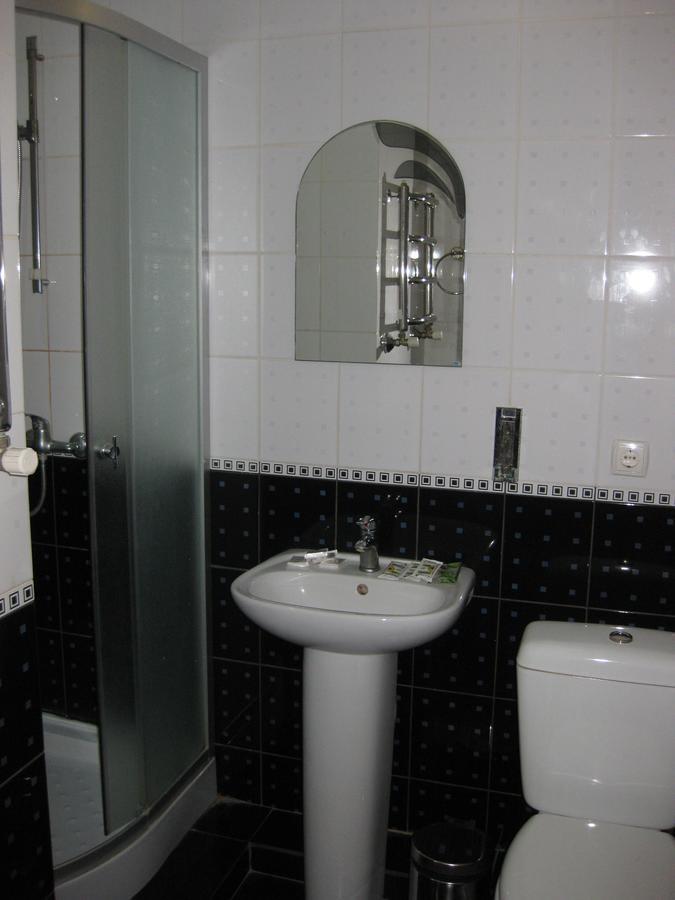 פולטבה Hotel Dubrava מראה חיצוני תמונה