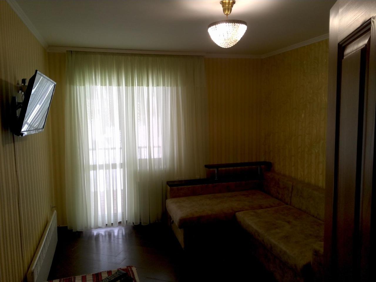 פולטבה Hotel Dubrava מראה חיצוני תמונה
